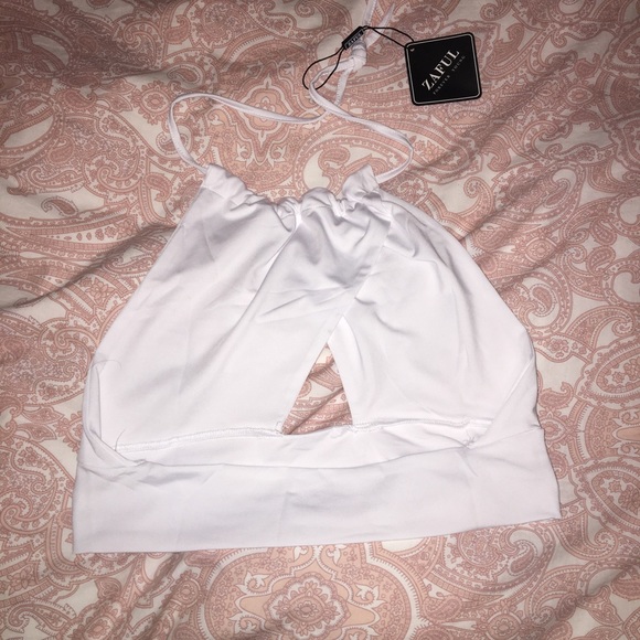 NWT ZAFUL Keyhole Halter Crop Tank Top - Picture 3 of 3